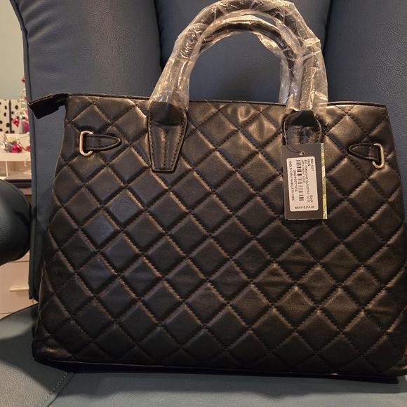 Badgley Mischka Black Quilted Satchel NWT - Picture 3 of 3